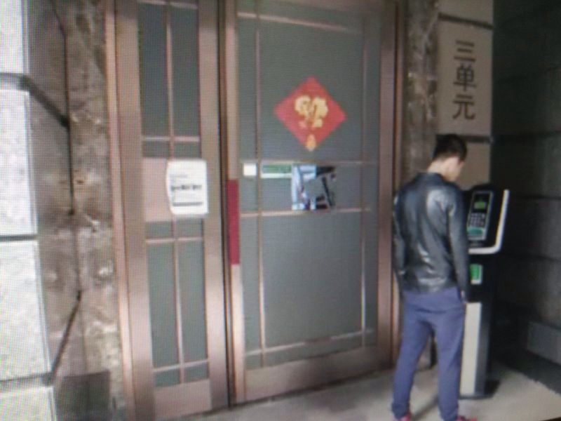 男子打牌被威胁恐吓_棋牌室 德州扑克_西安德州扑克输70万