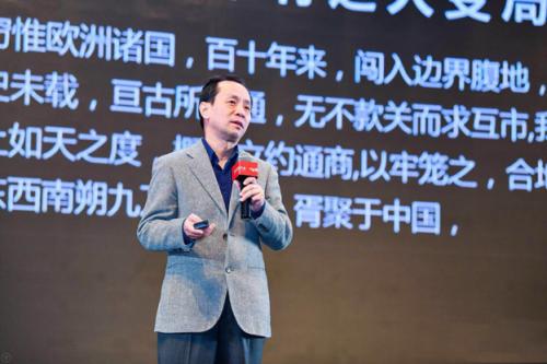 德州扑克在中国的发展历程_电子棋牌游戏发展模式_德州扑克小叶子
