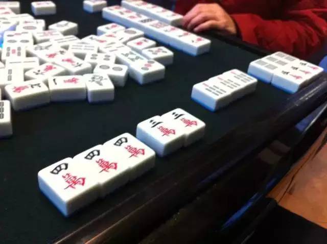 麻将AI策略研究_德州扑克漏洞_竞技麻将AI