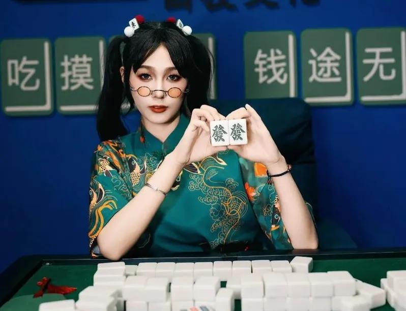 德州扑克 新手教学_如何提高麻将水平_打麻将技巧