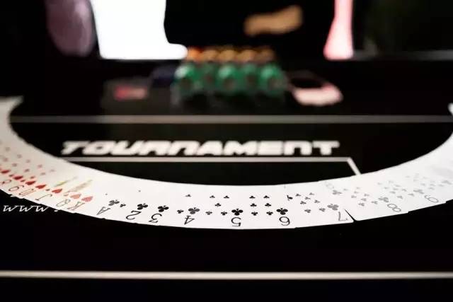 德州扑克赢率_创投圈德州扑克社交游戏_德州扑克识人投资合伙人
