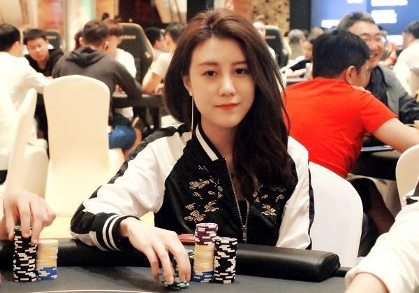 腾讯德州扑克真人秀_大圣Live天天德州线下比赛_WSOP-24K真人大奖赛第二季鲨鱼来了第四场直播